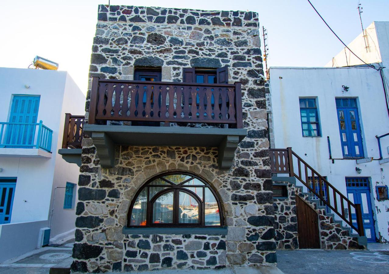 Appartamento Plousiadi΄S Stone House Skála Esterno foto